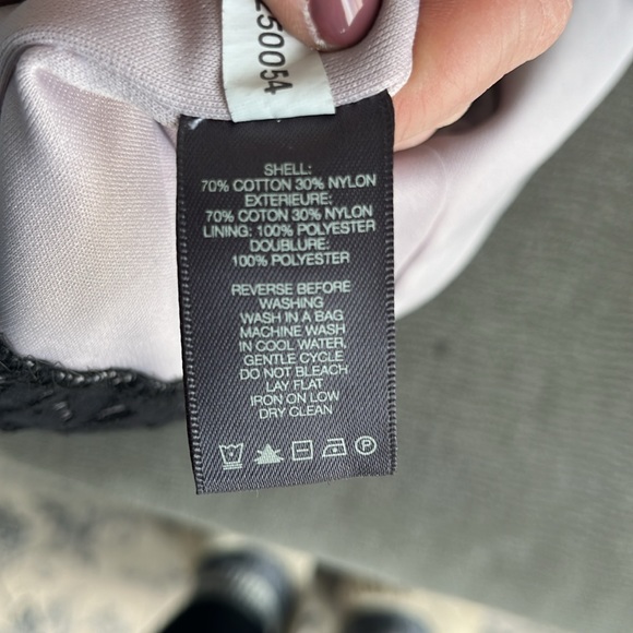 Kenneth Cole lace shift dress size 0 item 06-23 - Picture 10 of 11